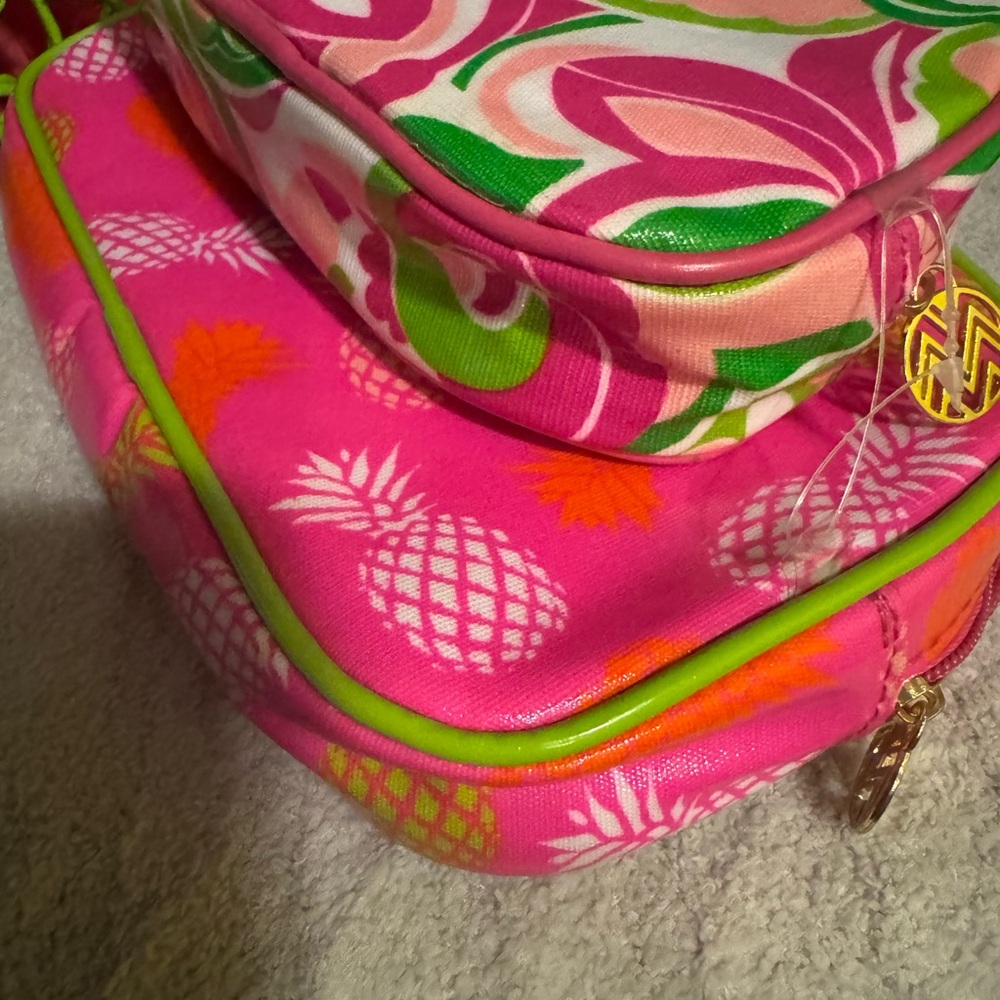 Macbeth Collection by Margaret Josephs Pink/Green Cosmetic/Jewelry Travel Set - Picture 7 of 13